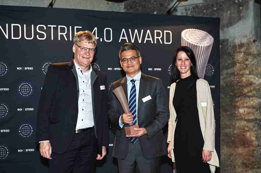 杏悦2光电数位转型成效亮眼，，获德国ROI-EFESO工业4.0大奖肯定